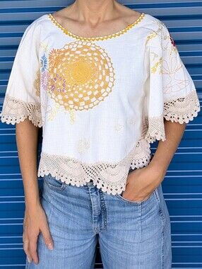 1 of 1 POPOVER TOP made from vintage tablecloth S